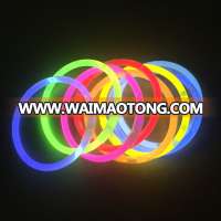 glow stick bracelets